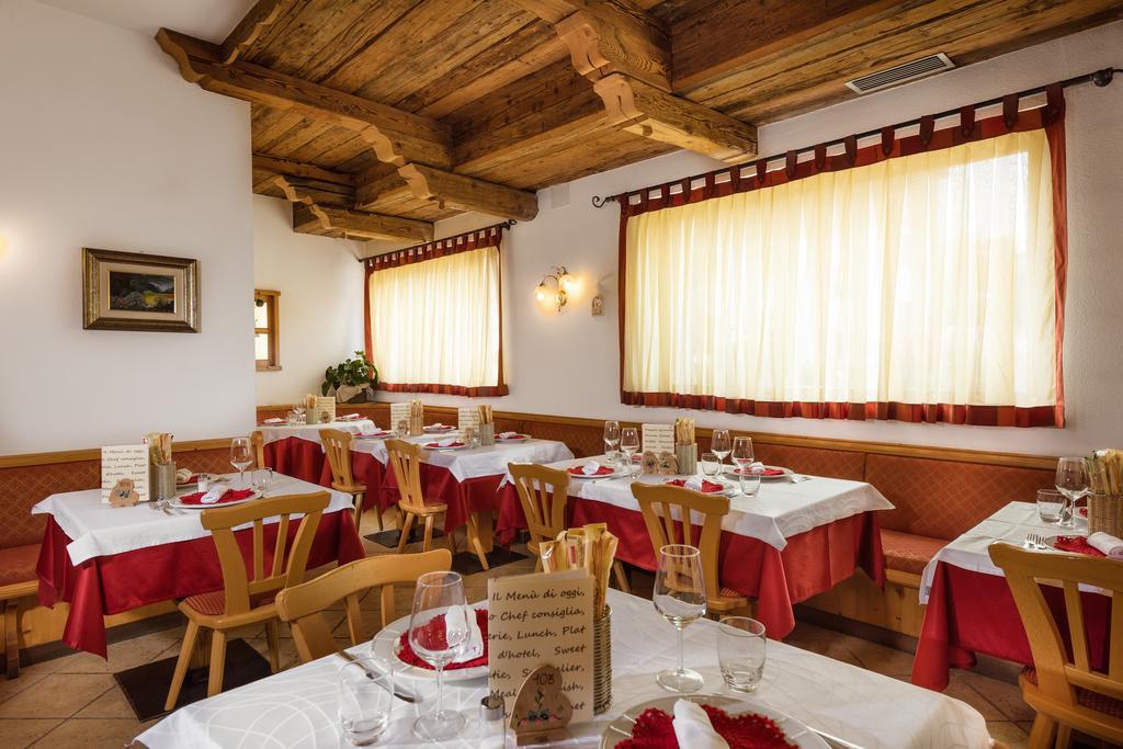 Romantic Charming Hotel Rancolin Moena Kültér fotó
